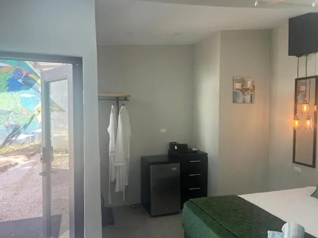Pensión Puerta Negra 3*